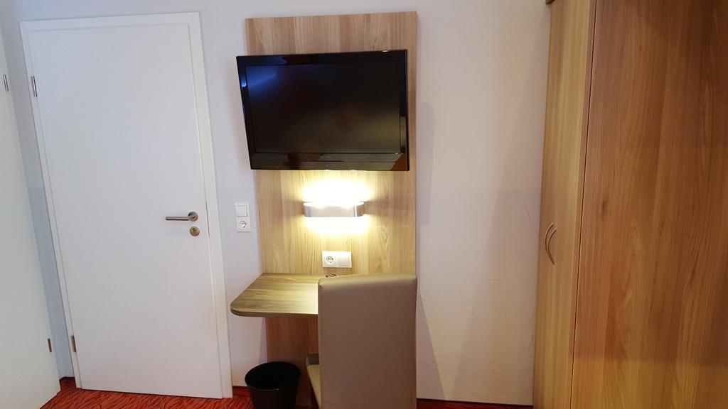 Hotel Trutzpfaff Speyer Bagian luar foto